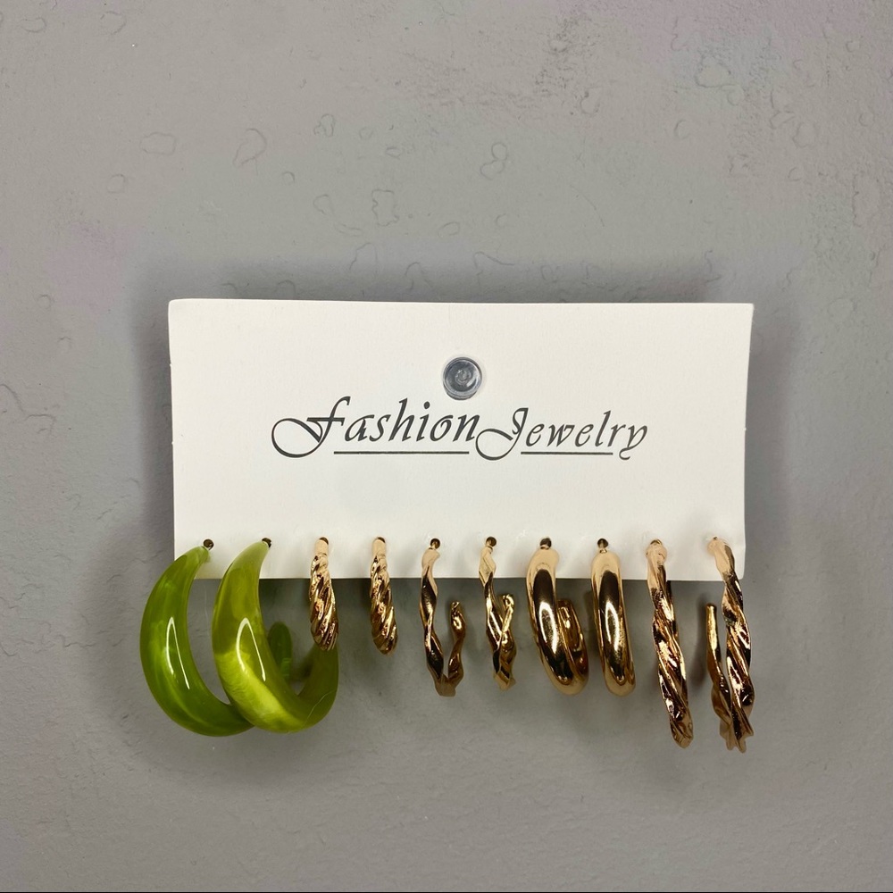 Gold Earrings / Hoops